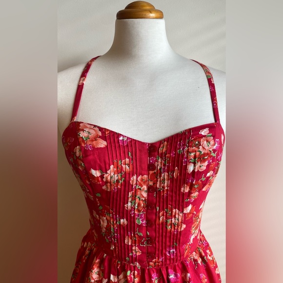 Floral Open Back Summer Dress - Picture 2 of 6